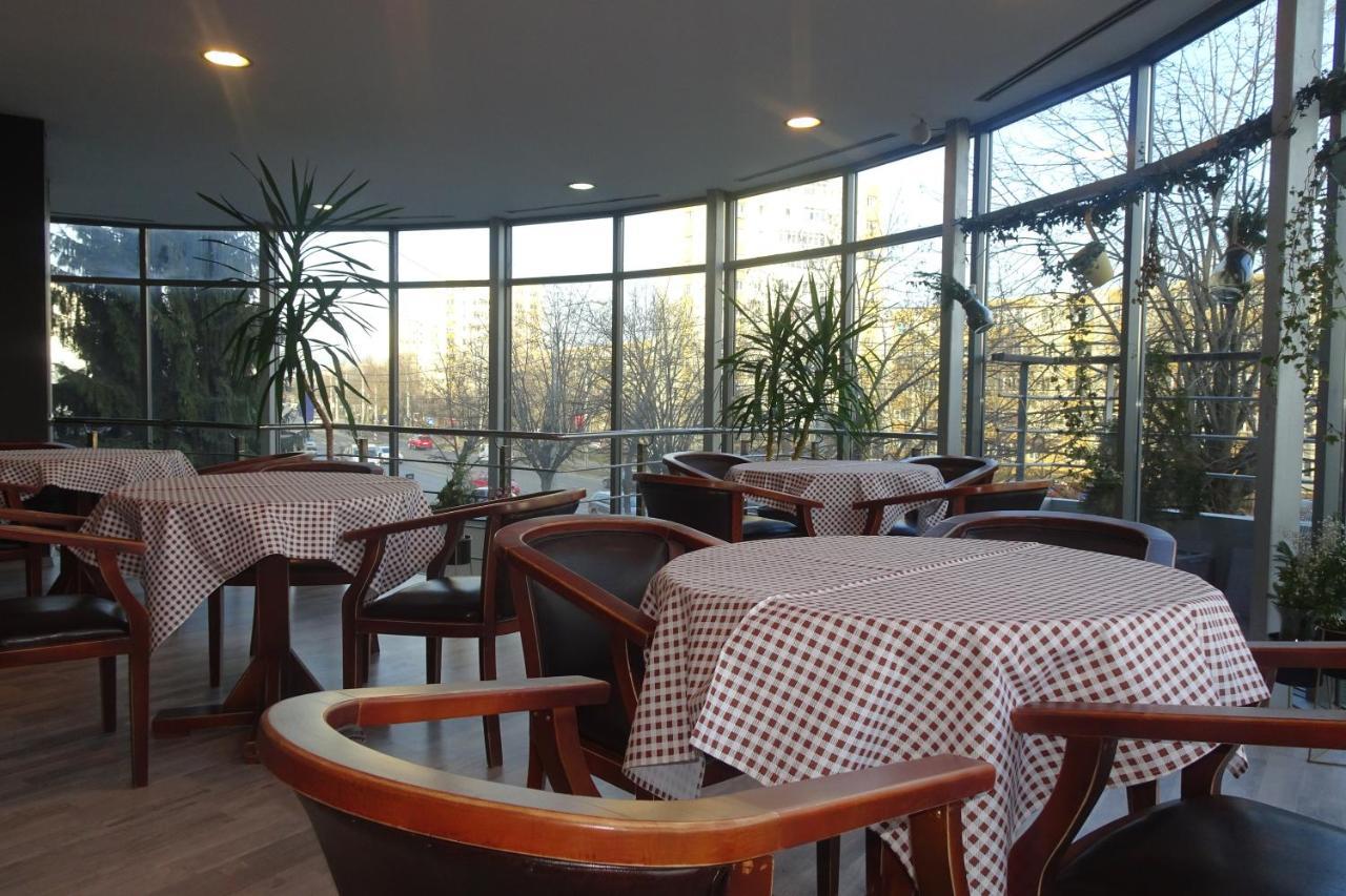 Hotel Nord Ploieşti Extérieur photo