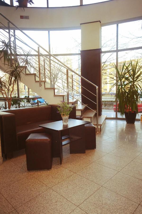 Hotel Nord Ploieşti Extérieur photo