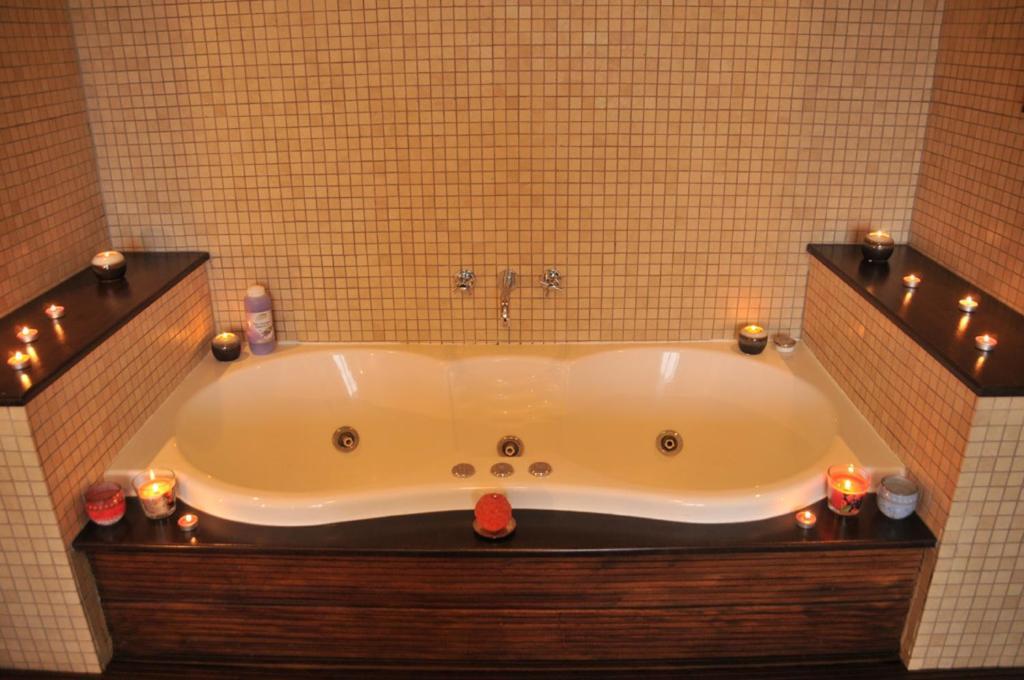 Hotel Nord Ploieşti Extérieur photo